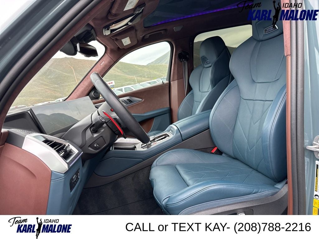2023 BMW XM Base