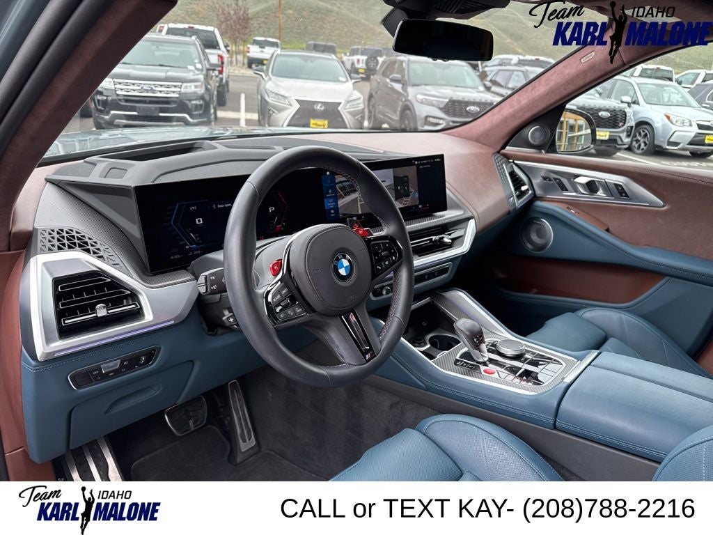 2023 BMW XM Base