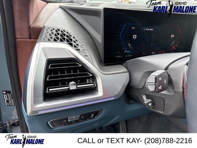 2023 BMW XM Base