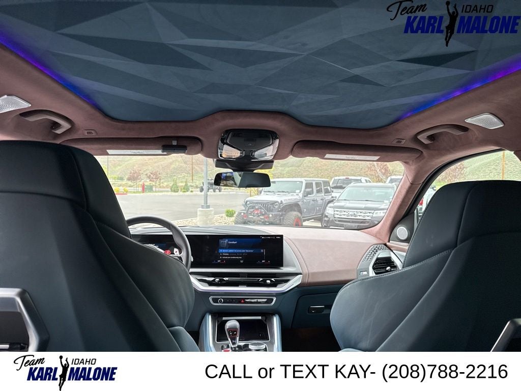 2023 BMW XM Base