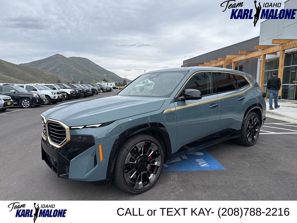 2023 BMW XM Base