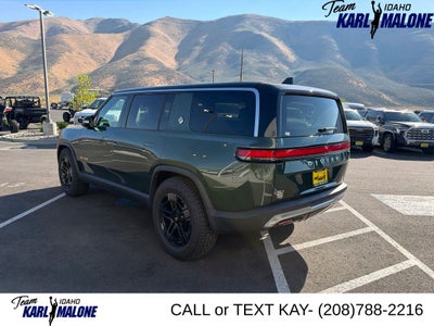 2023 Rivian R1S Adventure