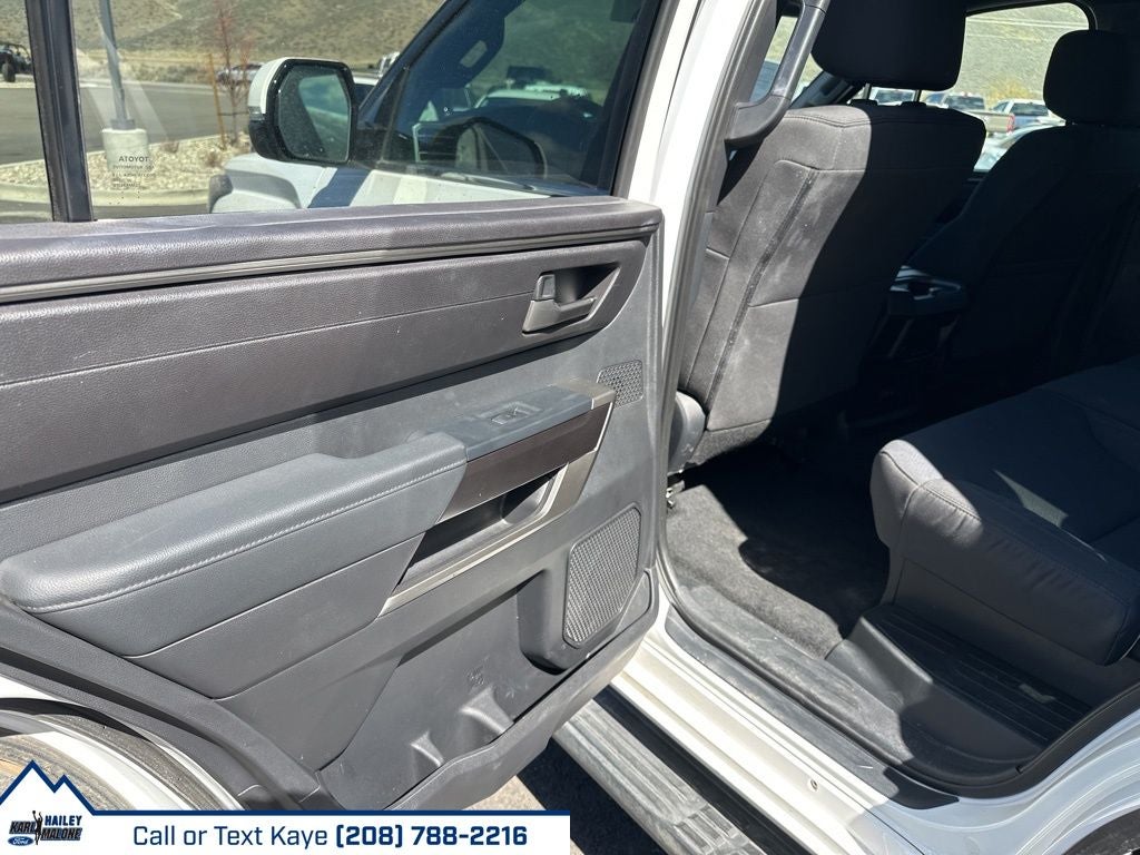 2025 Toyota Sequoia Base