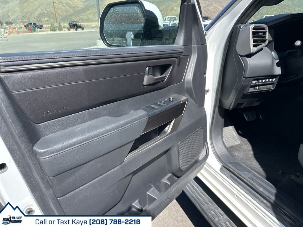 2025 Toyota Sequoia Base