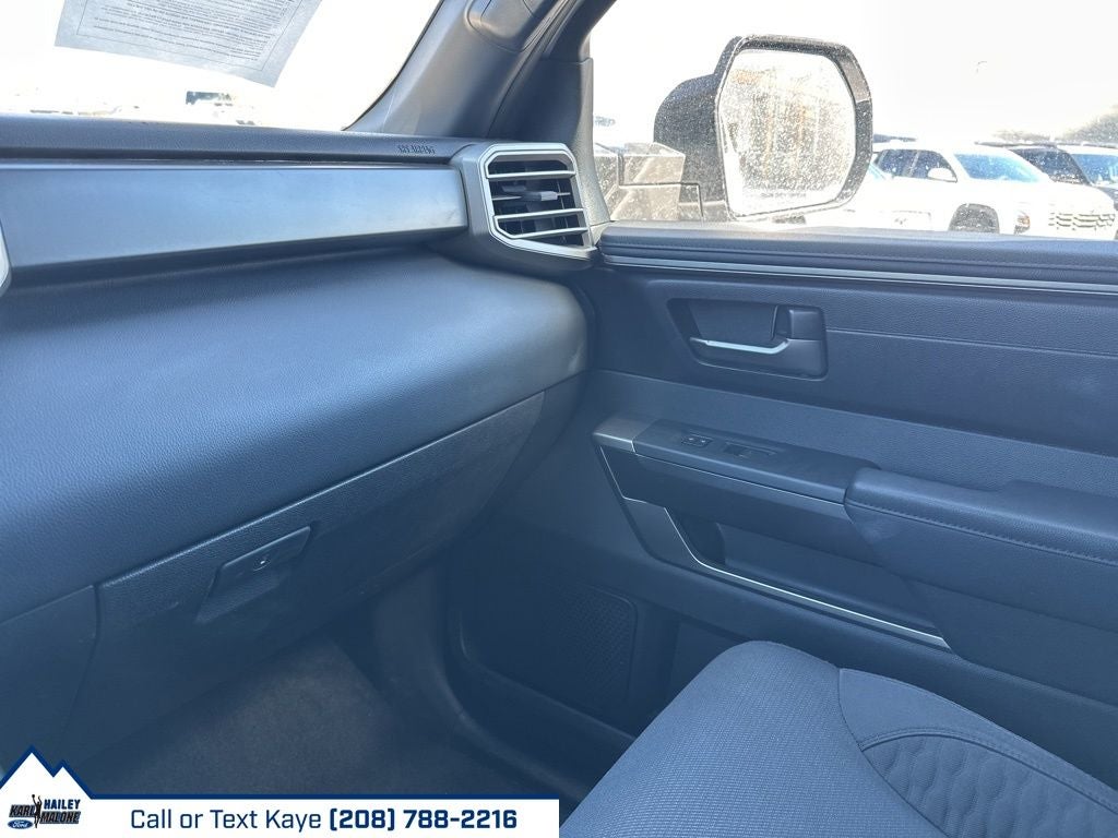 2025 Toyota Sequoia Base