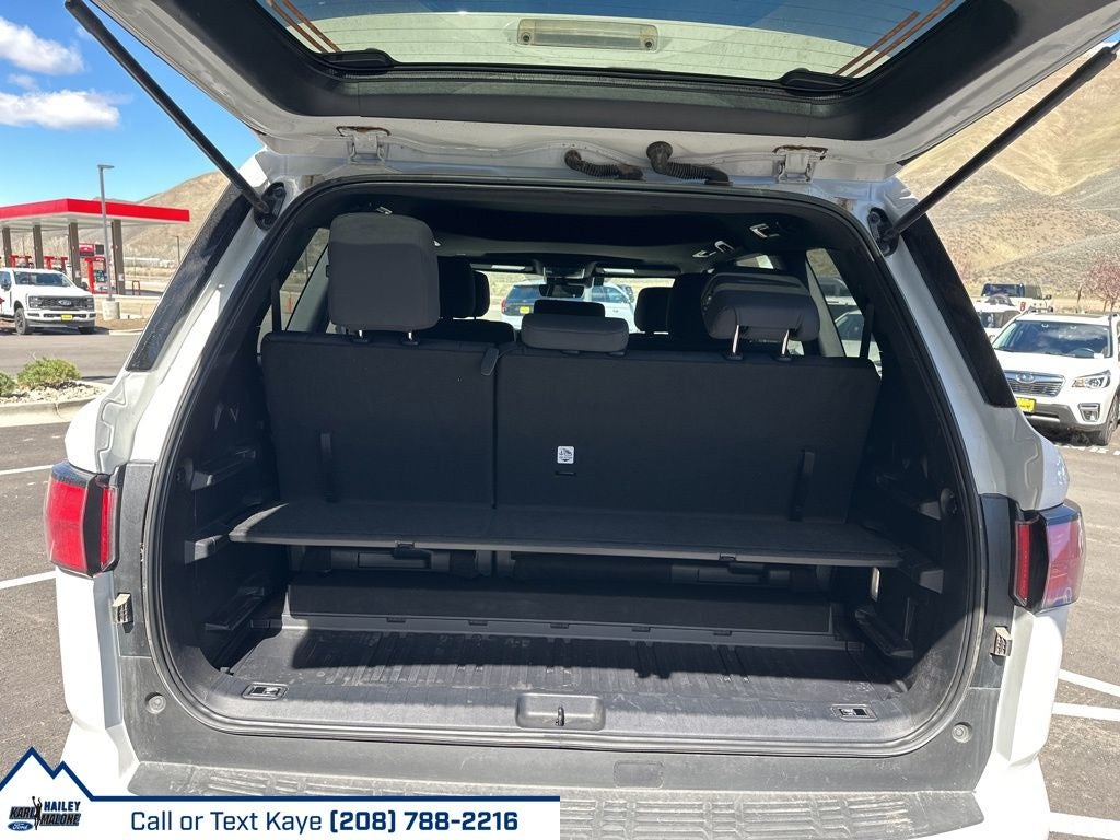 2025 Toyota Sequoia Base