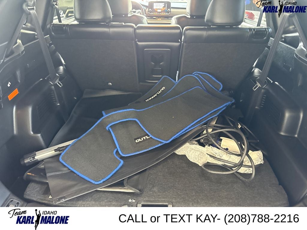2025 Mitsubishi Outlander PHEV Base