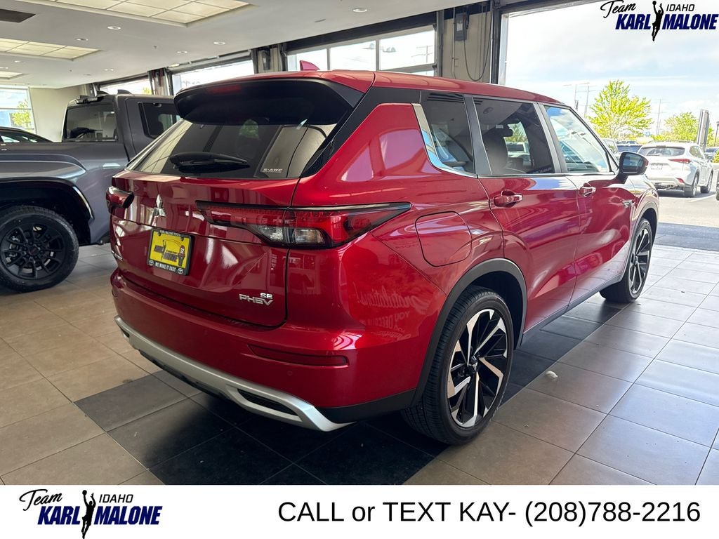 2025 Mitsubishi Outlander PHEV Base