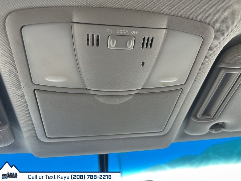 2017 Nissan Armada SV