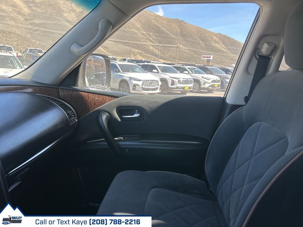 2017 Nissan Armada SV