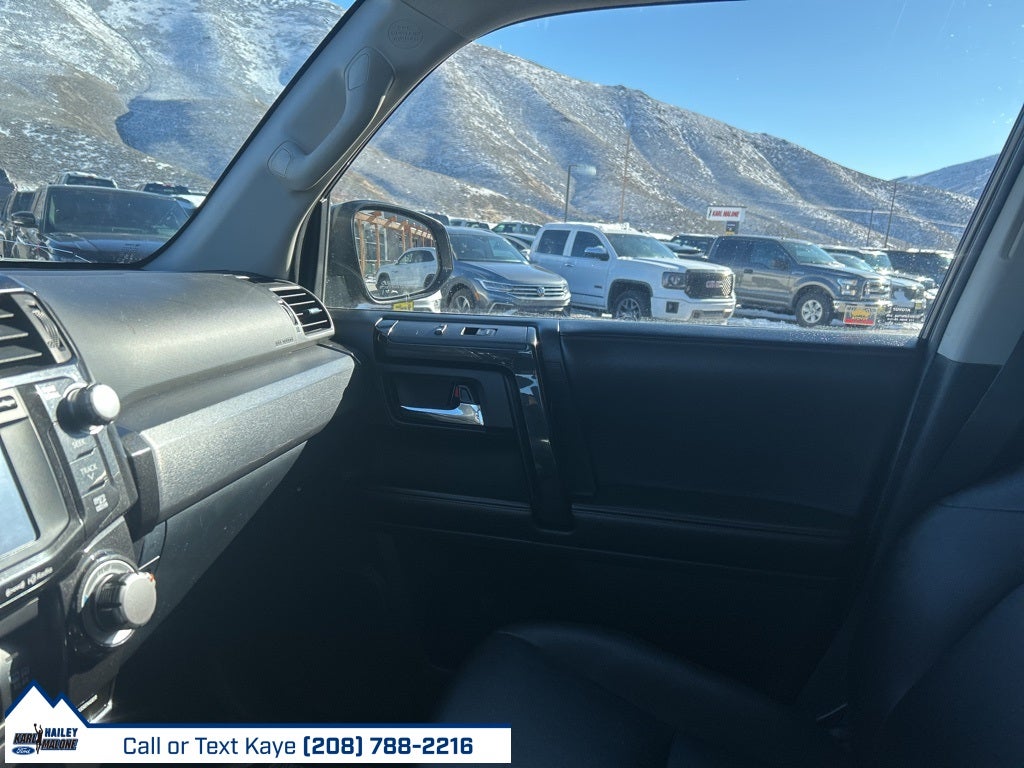 2017 Toyota 4Runner TRD Off-Road Premium