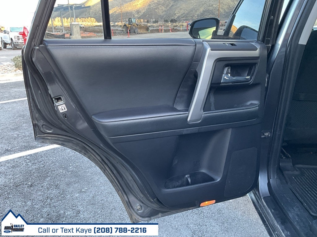 2020 Toyota 4Runner SR5