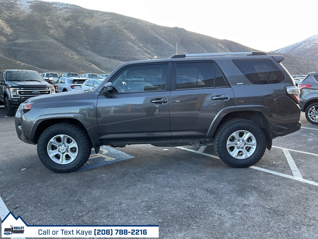 2020 Toyota 4Runner SR5