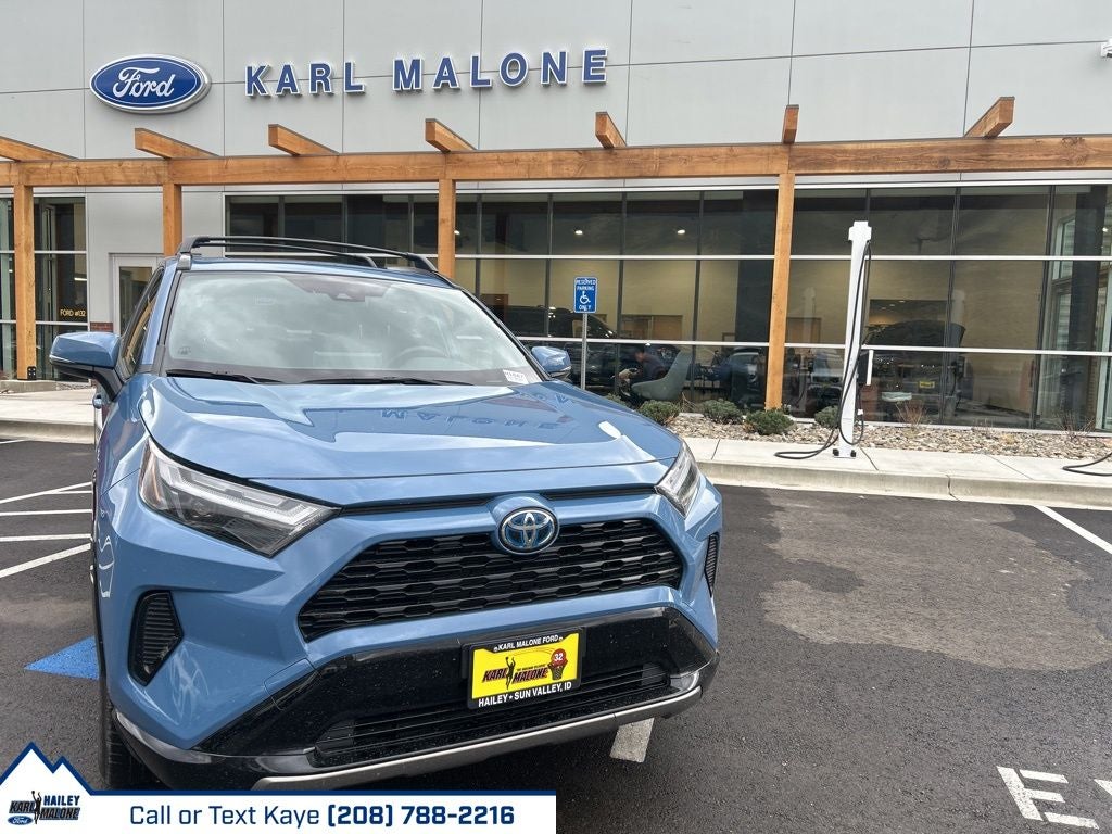 2023 Toyota RAV4 Hybrid SE
