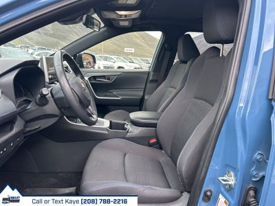 2023 Toyota RAV4 Hybrid SE