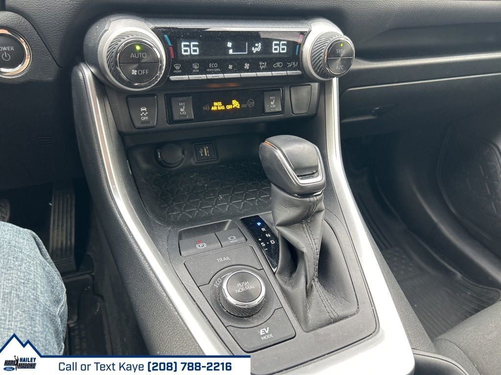 2023 Toyota RAV4 Hybrid SE