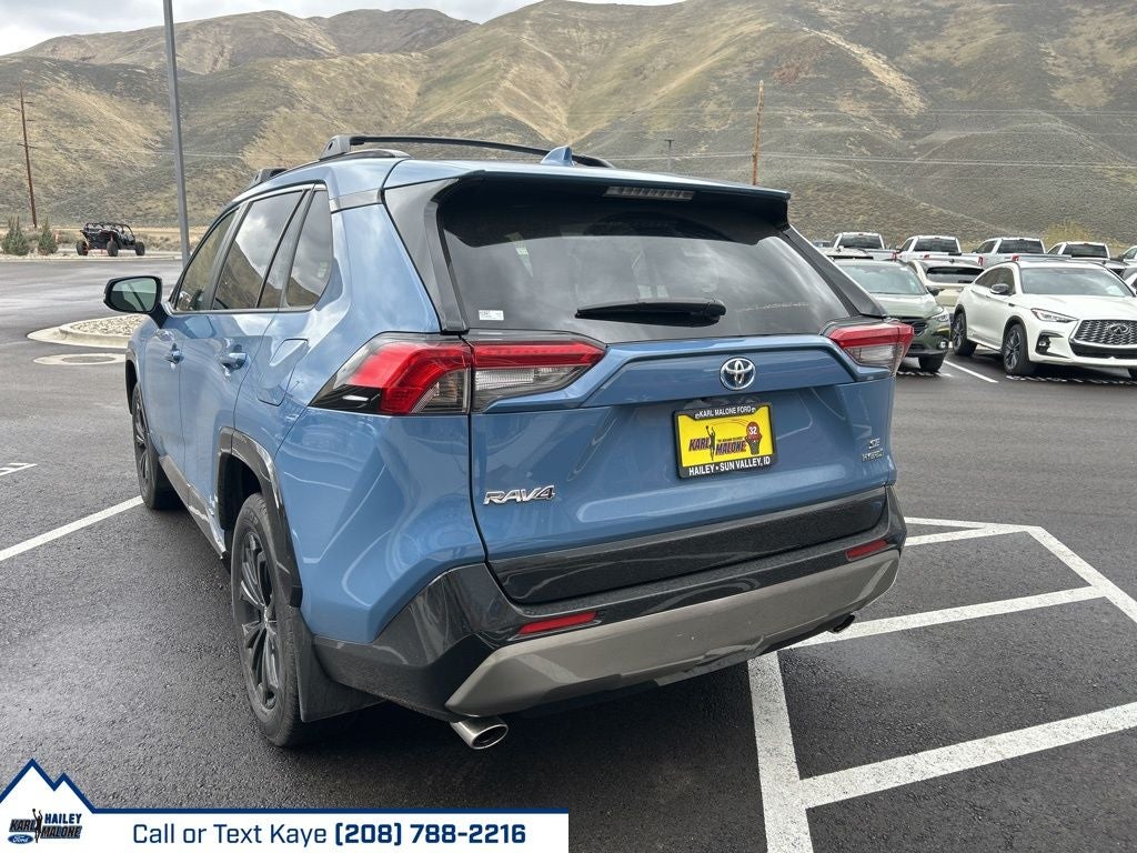 2023 Toyota RAV4 Hybrid SE