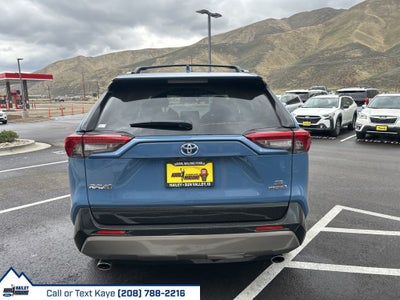 2023 Toyota RAV4 Hybrid SE