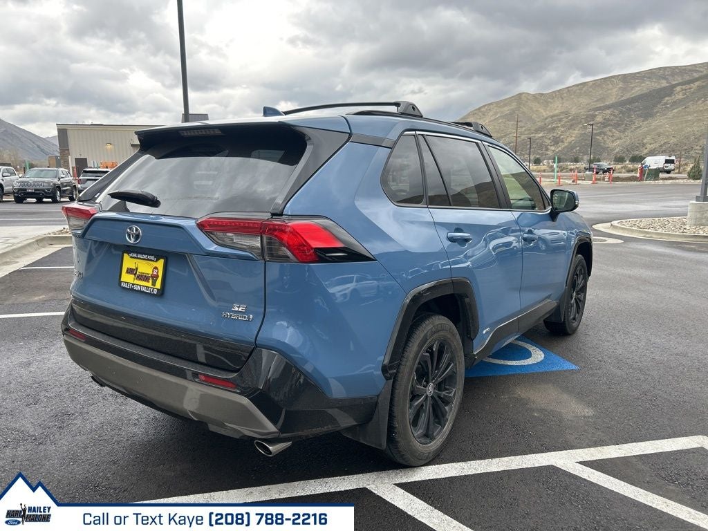 2023 Toyota RAV4 Hybrid SE