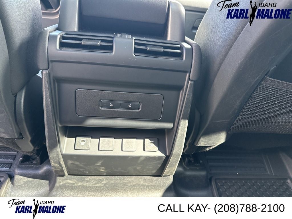 2023 Land Rover Defender 110 S