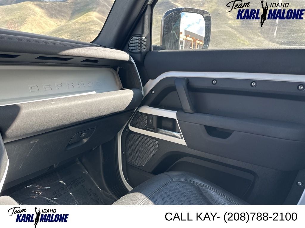 2023 Land Rover Defender 110 S