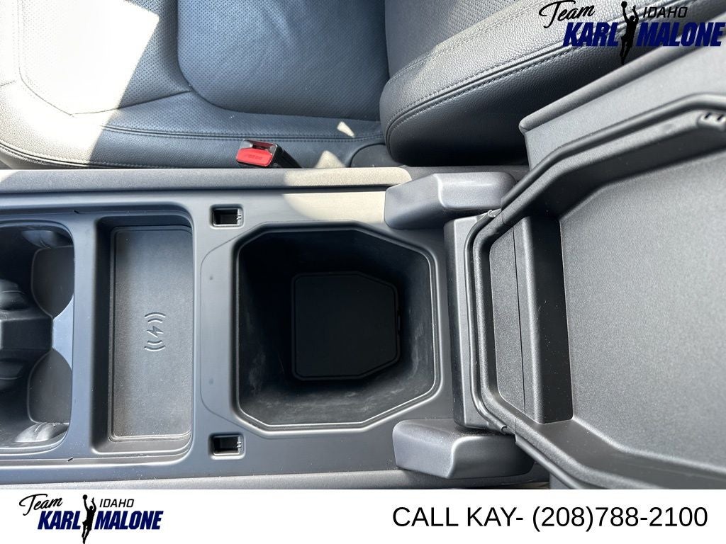 2023 Land Rover Defender 110 S