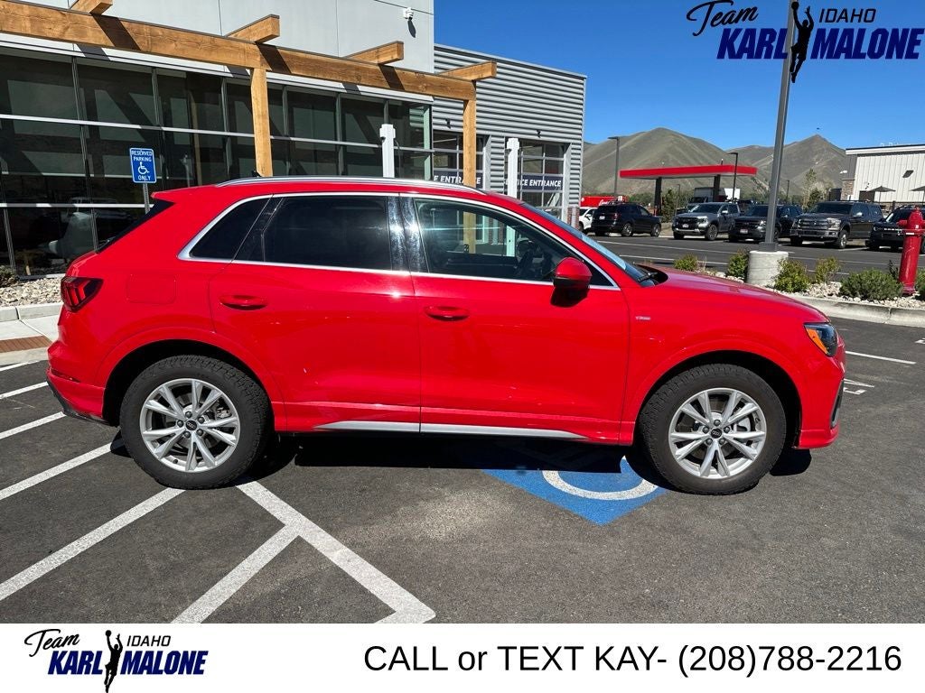 2022 Audi Q3 Premium S Line quattro