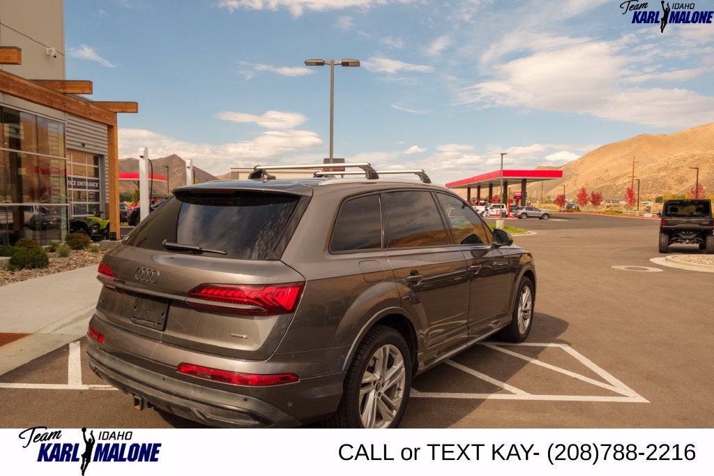 2021 Audi Q7 45 Premium Plus quattro