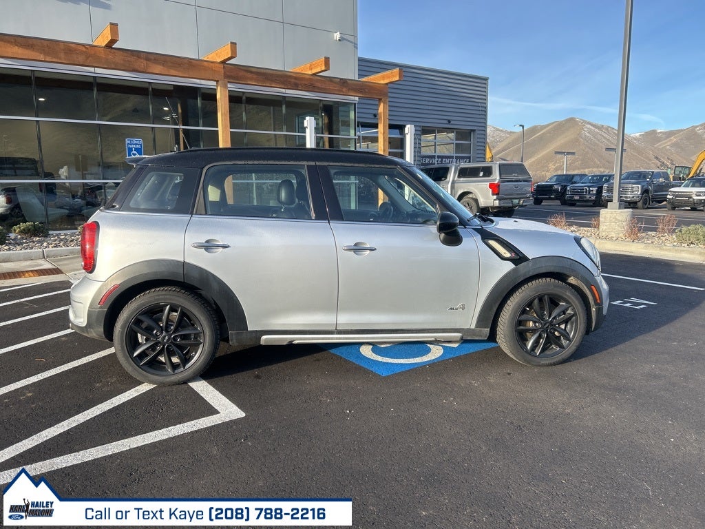 2016 MINI Countryman All4 Cooper S