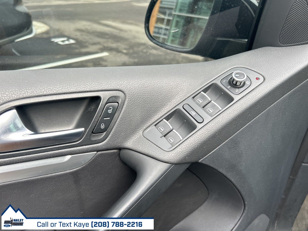 2012 Volkswagen Tiguan 4Motion