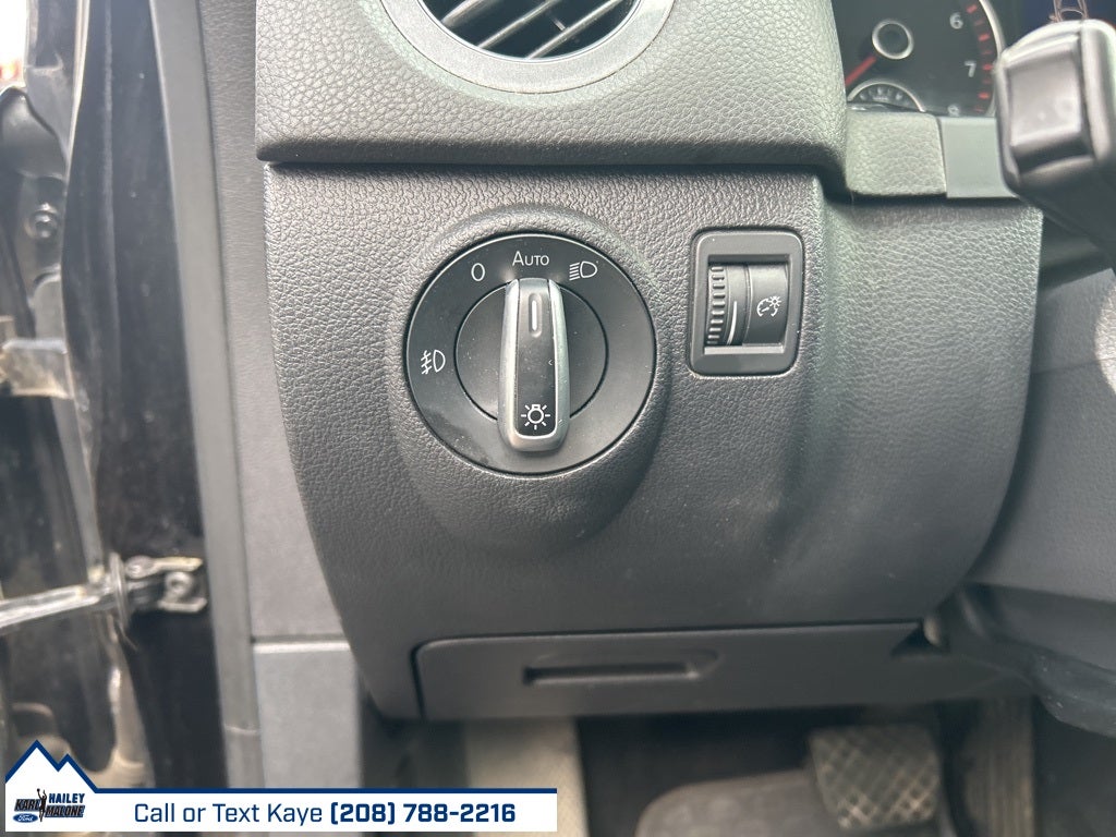 2012 Volkswagen Tiguan 4Motion