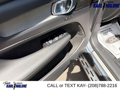 2022 Volvo XC40 T5 Inscription