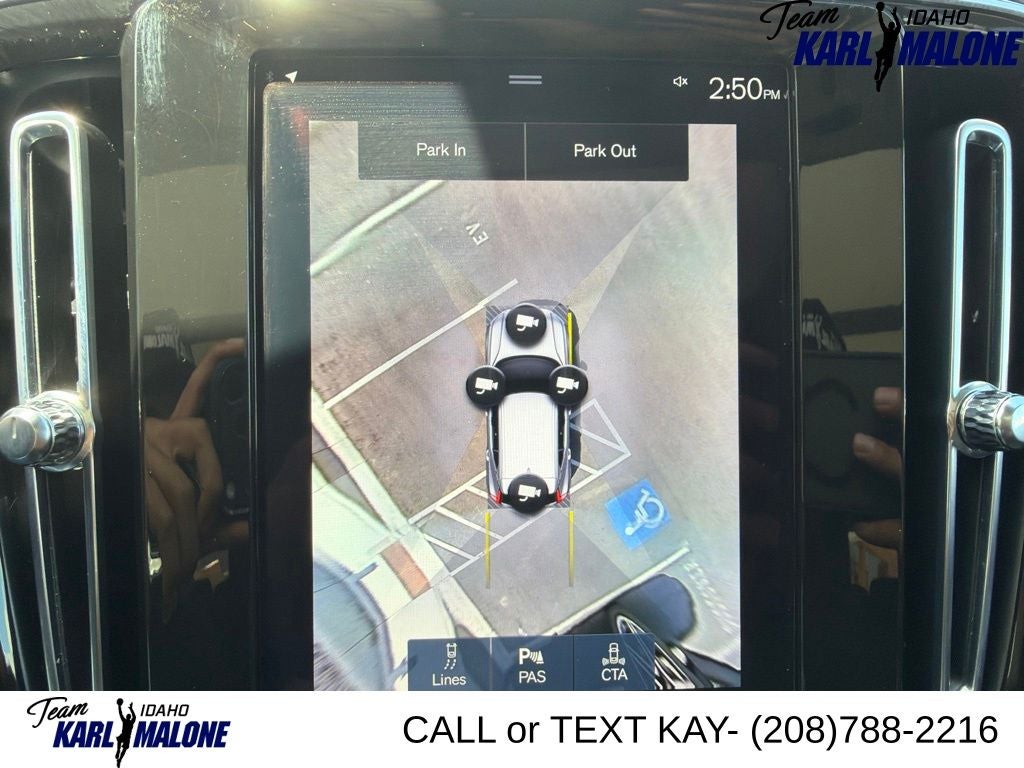 2022 Volvo XC40 T5 Inscription