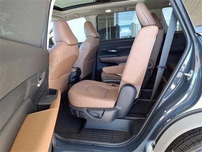 2026 Toyota Grand Highlander Platinum