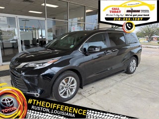 2023 Toyota Sienna Platinum 7 Passenger