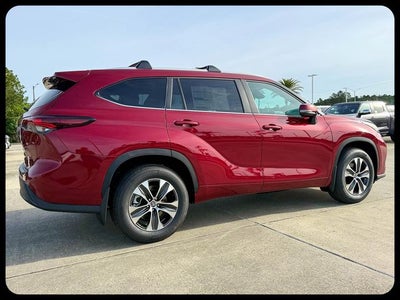 2026 Toyota Highlander XLE