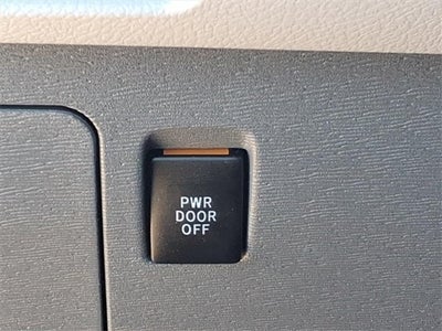 2020 Toyota Sienna LE 8 Passenger