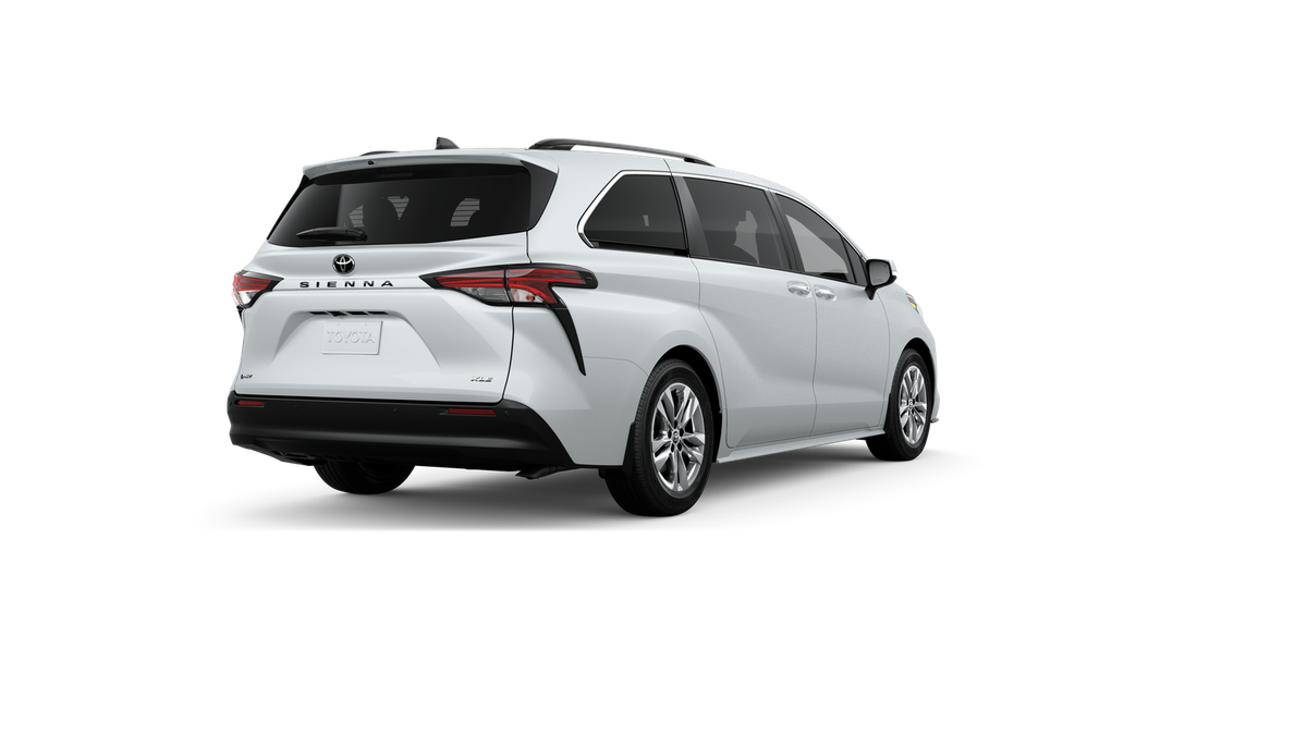 2026 Toyota Sienna XLE 7 Passenger