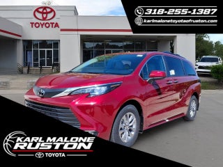 2026 Toyota Sienna XLE 8 Passenger