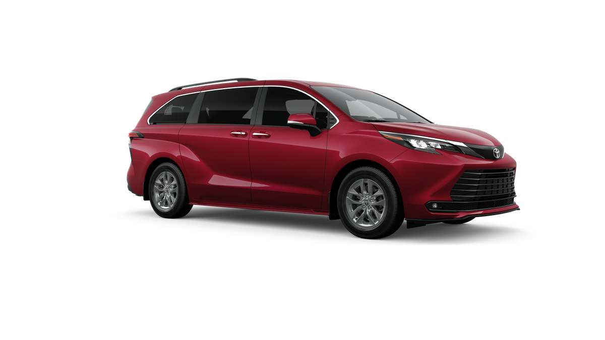 2026 Toyota Sienna XLE 8 Passenger