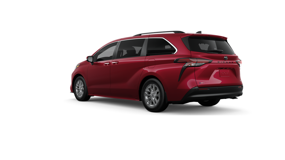 2026 Toyota Sienna XLE 8 Passenger