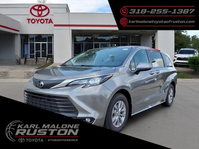 2026 Toyota Sienna XLE 8 Passenger
