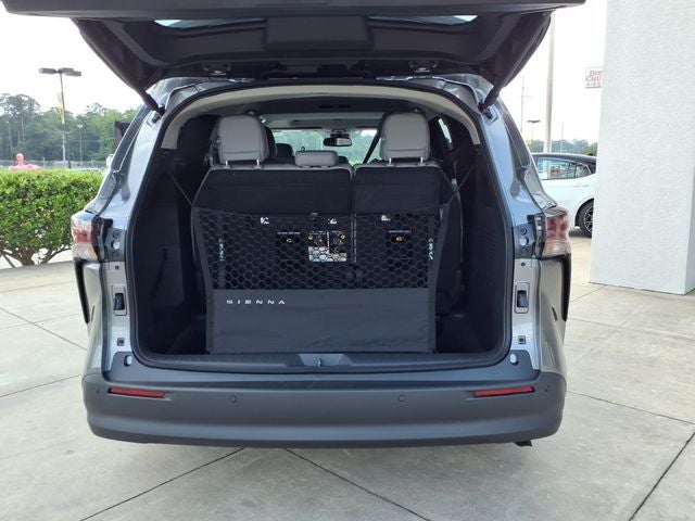 2026 Toyota Sienna XLE 8 Passenger