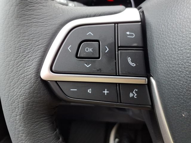 2026 Toyota Sienna XLE 8 Passenger