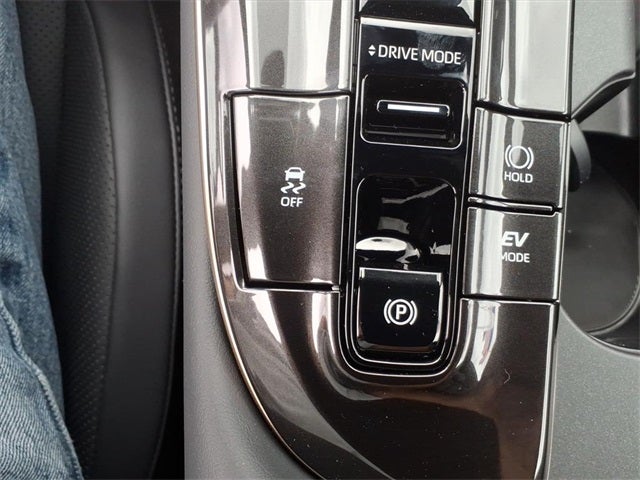 2026 Toyota Crown Signia Limited