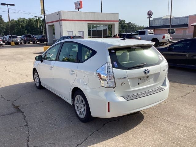 2014 Toyota Prius v Three