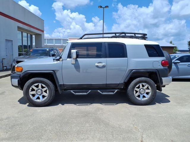 2014 Toyota FJ Cruiser Base
