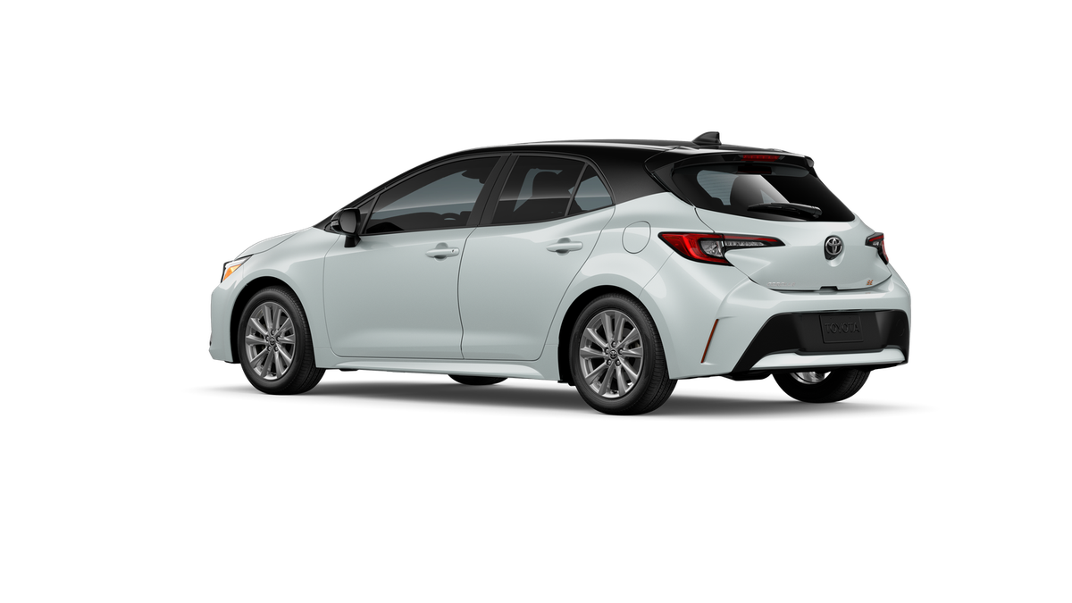 2026 Toyota Corolla Hatchback SE