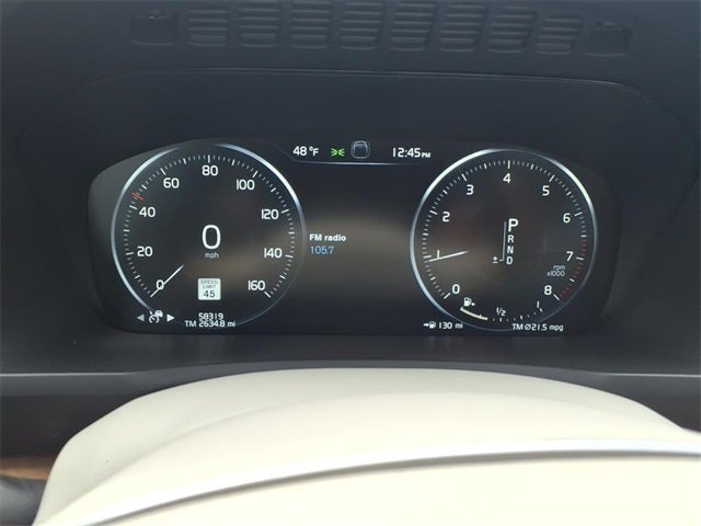 2021 Volvo XC90 T5 Momentum