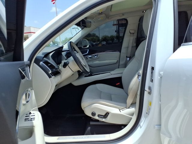 2019 Volvo XC90 T6 Momentum
